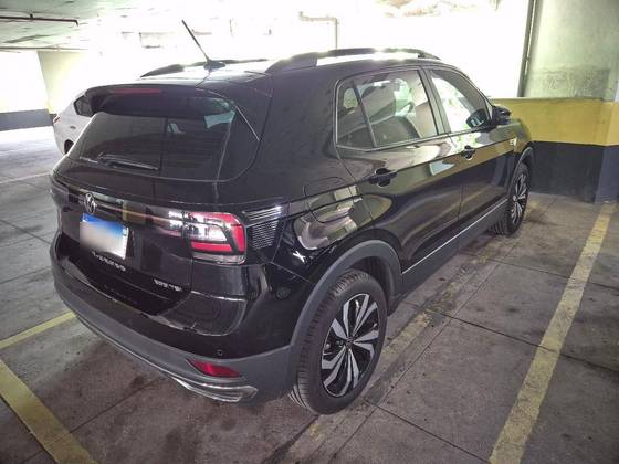 VOLKSWAGEN T-CROSS 1.0 200 TSI TOTAL FLEX COMFORTLINE AUTOMÁTICO